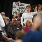 Incydent na spotkaniu z Tuskiem. Premier stanowczo zareagował. „Tutaj są takie reguły”