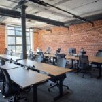 Polacy znikają z pracy. Co 10. pracownik. Jedna rzecz zwraca uwagę