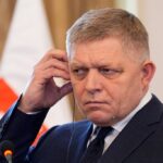 Słowacja. Policja wszczęła postępowanie wobec Ficy. Opozycja zarzuca mu zdradę