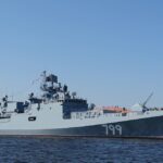 Ukraińcy zaatakowali rosyjski okręt rakietowy w Noworosyjsku. Pożar na terenie portu