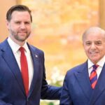 Negocjacje USA z Iranem „o wysoką stawkę”. Trump mówi, co z cieśniną Ormuz