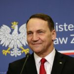Sikorski: Uwolnienie Poczobuta nie byłoby możliwe bez Donalda Trumpa