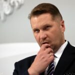 Zapytaliśmy o Przemysława Czarnka po decyzji PiS. Ta odpowiedź zodbyła 9,5 tys. głosów