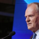 Transkrypcje aktów małżeństwa. Tusk: Nie będzie żadnej wojny z gminami