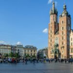 Będą drzewa na Rynku Głównym w Krakowie. Władze wydały pozwolenie
