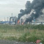 Ukraina uderzyła w Omsk oddalony o blisko 2,5 tys. km. Pożar w największej rafinerii w Rosji