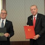Erdogan przekazał liderom państw NATO nietypowe prezenty. Starmer zostawił swój w Turcji