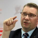 Czarnek z jednocyfrowym poparciem w sondażu. „Żaden” wygrywa wśród kandydatów PiS na premiera
