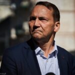 Sikorski złożył hołd ukraińskim żołnierzom. Zwrócił się też do Rosjan. „Nie macie dość ziemi?”