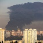 Wielki słup dymu pod Kijowem. Tragiczny bilans rosyjskiego ataku