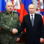 Twarz rosyjskiego terroru: Jak generał Surowikin uczynił ze zbrodni wojennych swoją wizytówkę