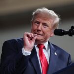 Trump chce po wojnie „interesów z obiema stronami”. Ale w praktyce już je robi z Rosją