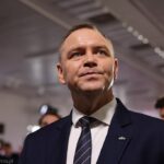 Prezydent Karol Nawrocki przerwał podróż. Pilnie wrócił do Polski